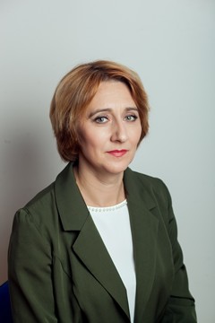 Хмелькова Лариса Петровна.